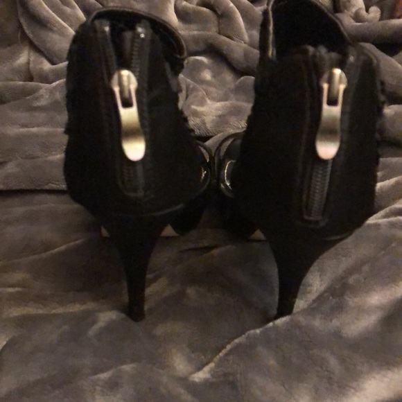 Transit dress high heeled shoes. Size 39 (8.5 ) black satin - Picture 5 of 6